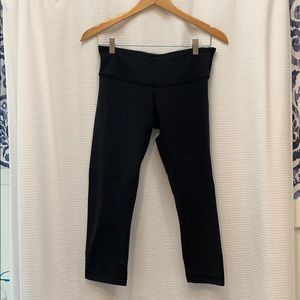 Lululemon Black Crop Leggings